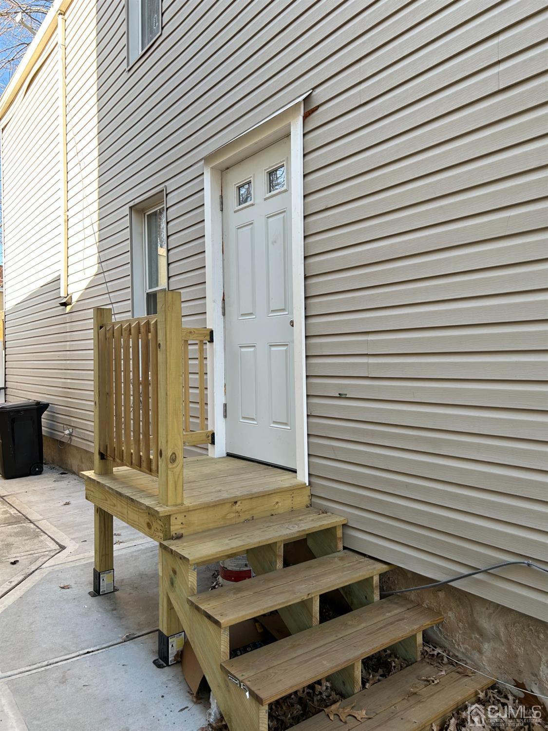 Property Image for 1170 Broad St