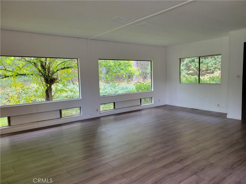 Property Image for 16619 Willow Glen Road