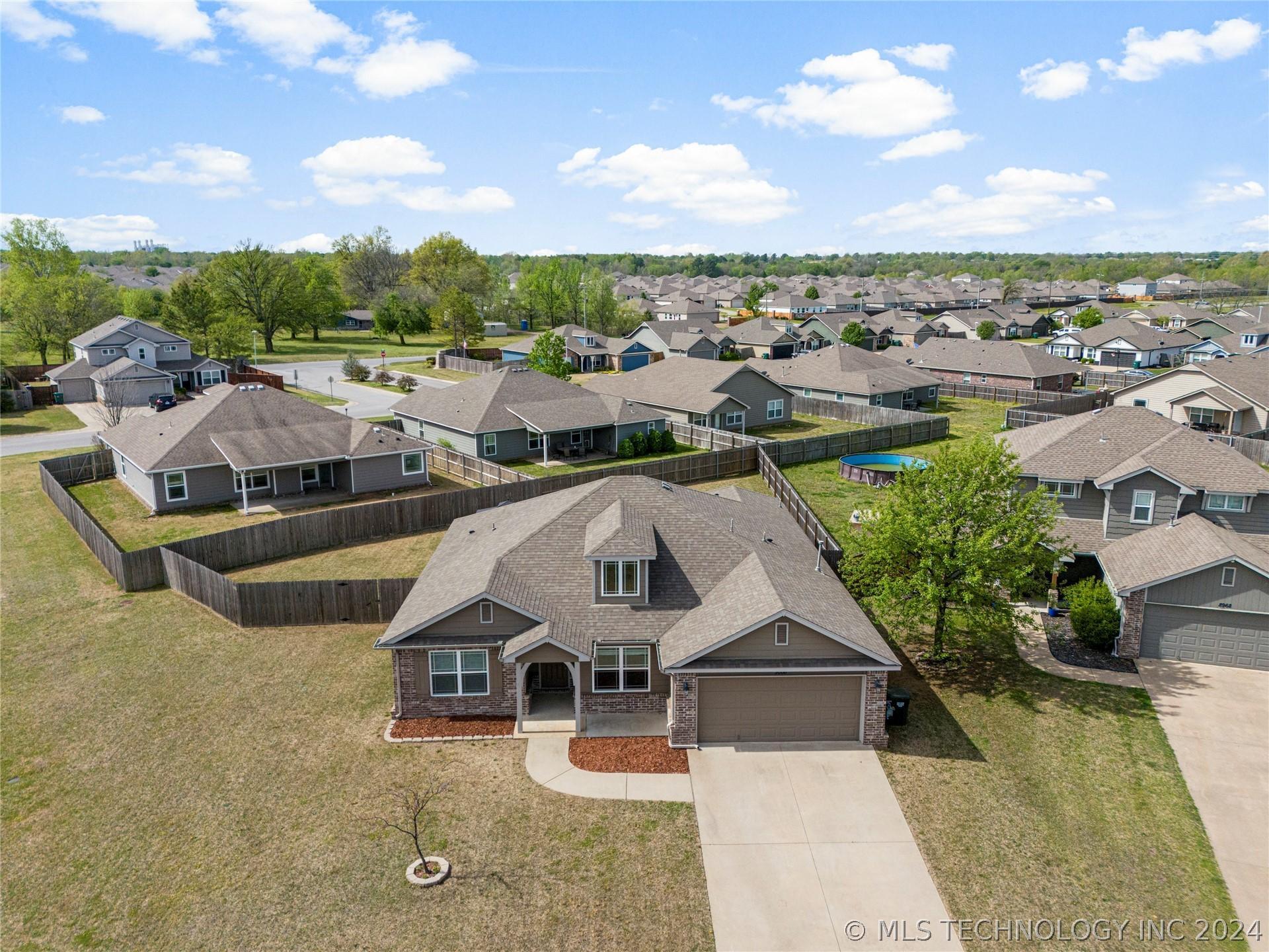 Property Image for 9008 S 255th EastAvenue