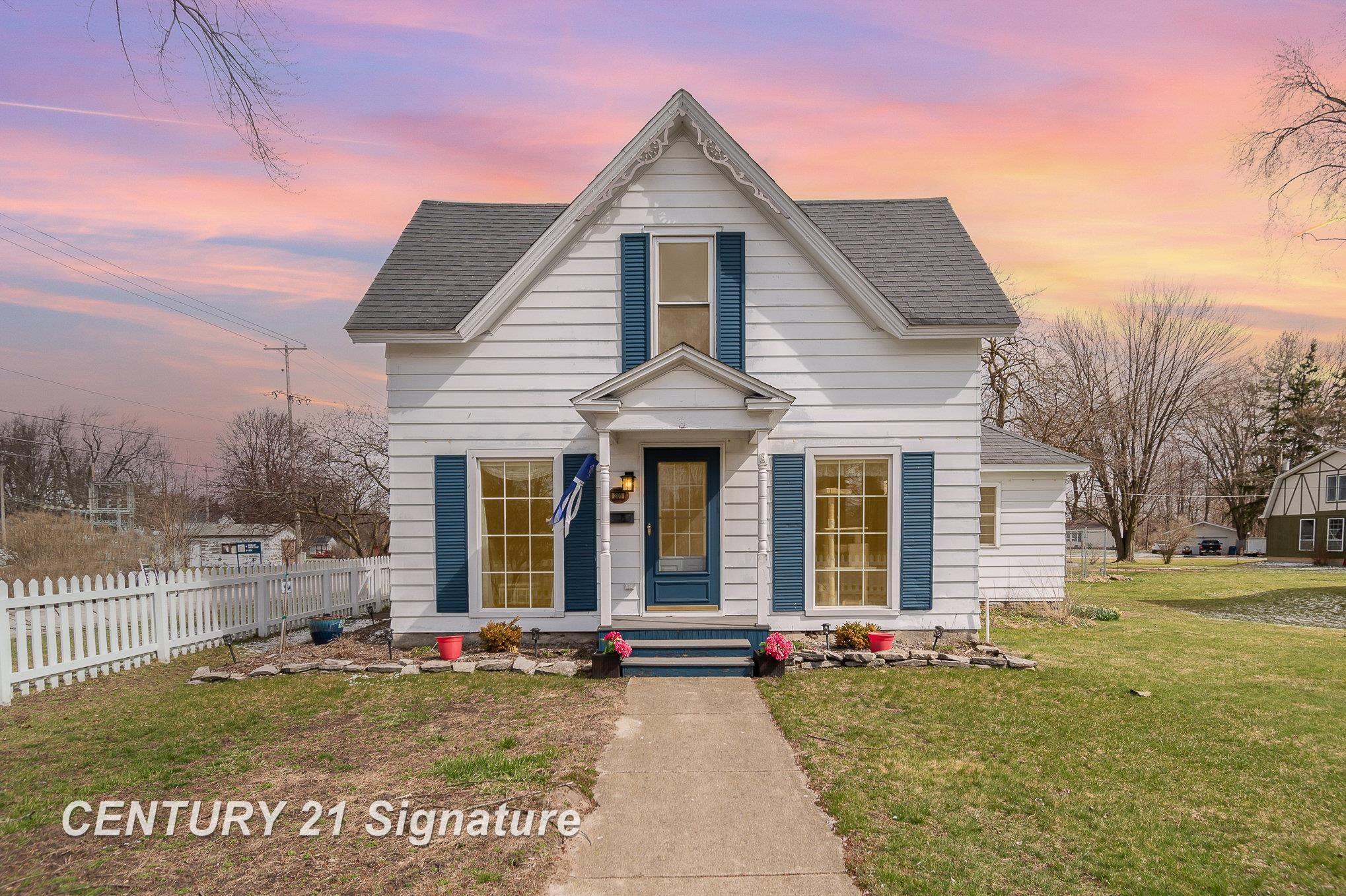 Property Image for 301 S Saginaw