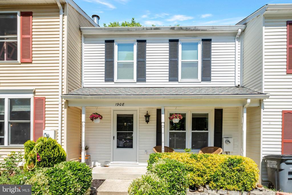 Property Image for 1908 Pohick Creek Court