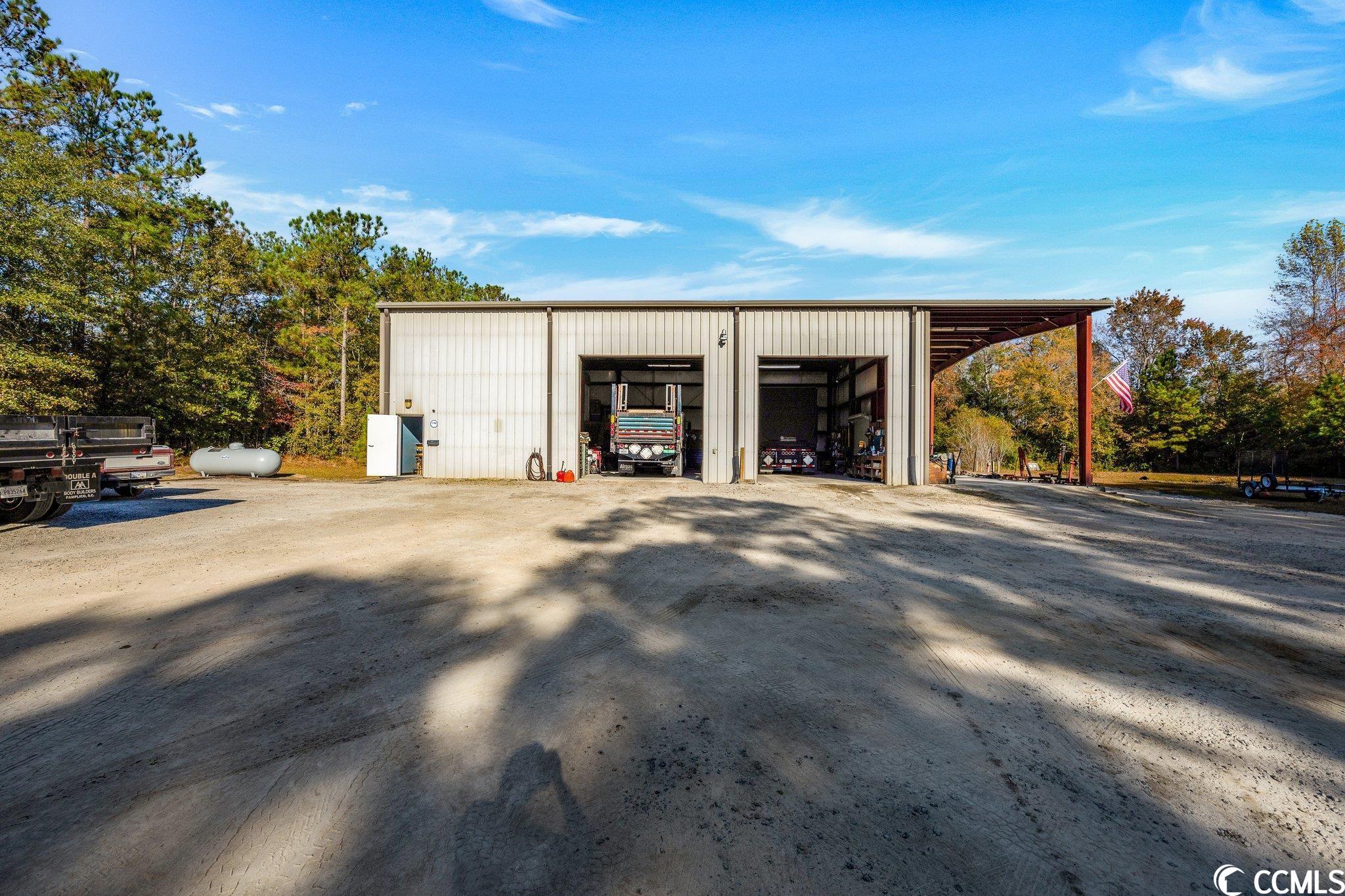 Property Image for 951 Mcnabb Rd.