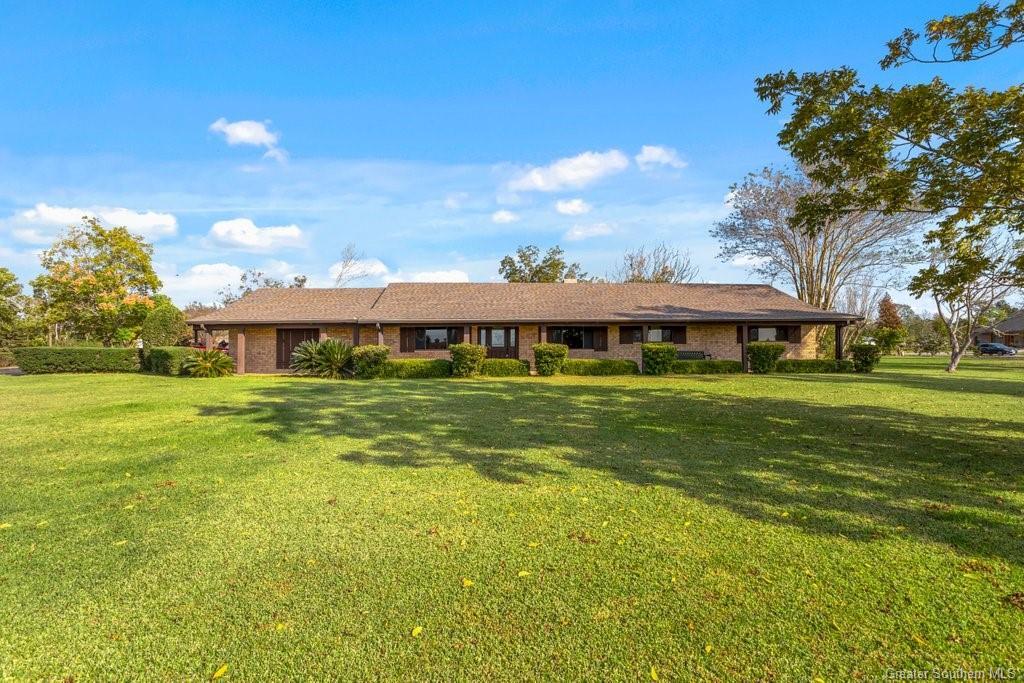 Property Image for 6270 Choupique Road