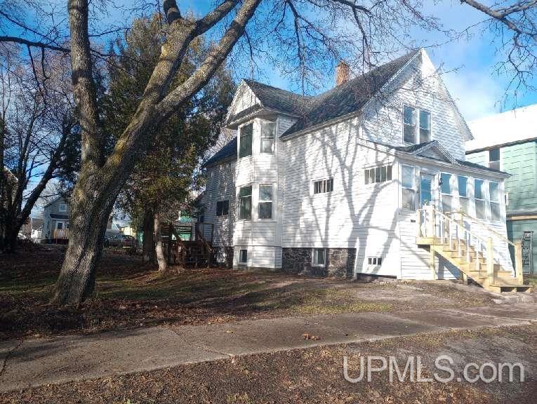 Property Image for 127 N Iroquois