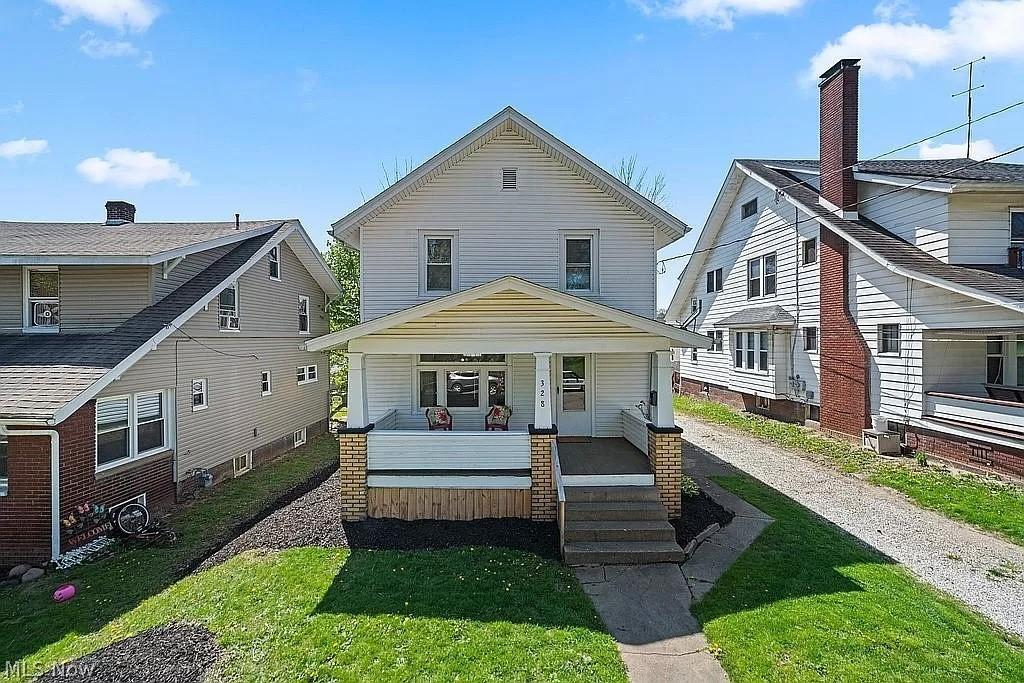 Property Image for 328 W Oxford Street