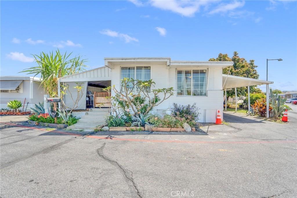Property Image for 1045 N Azusa 61