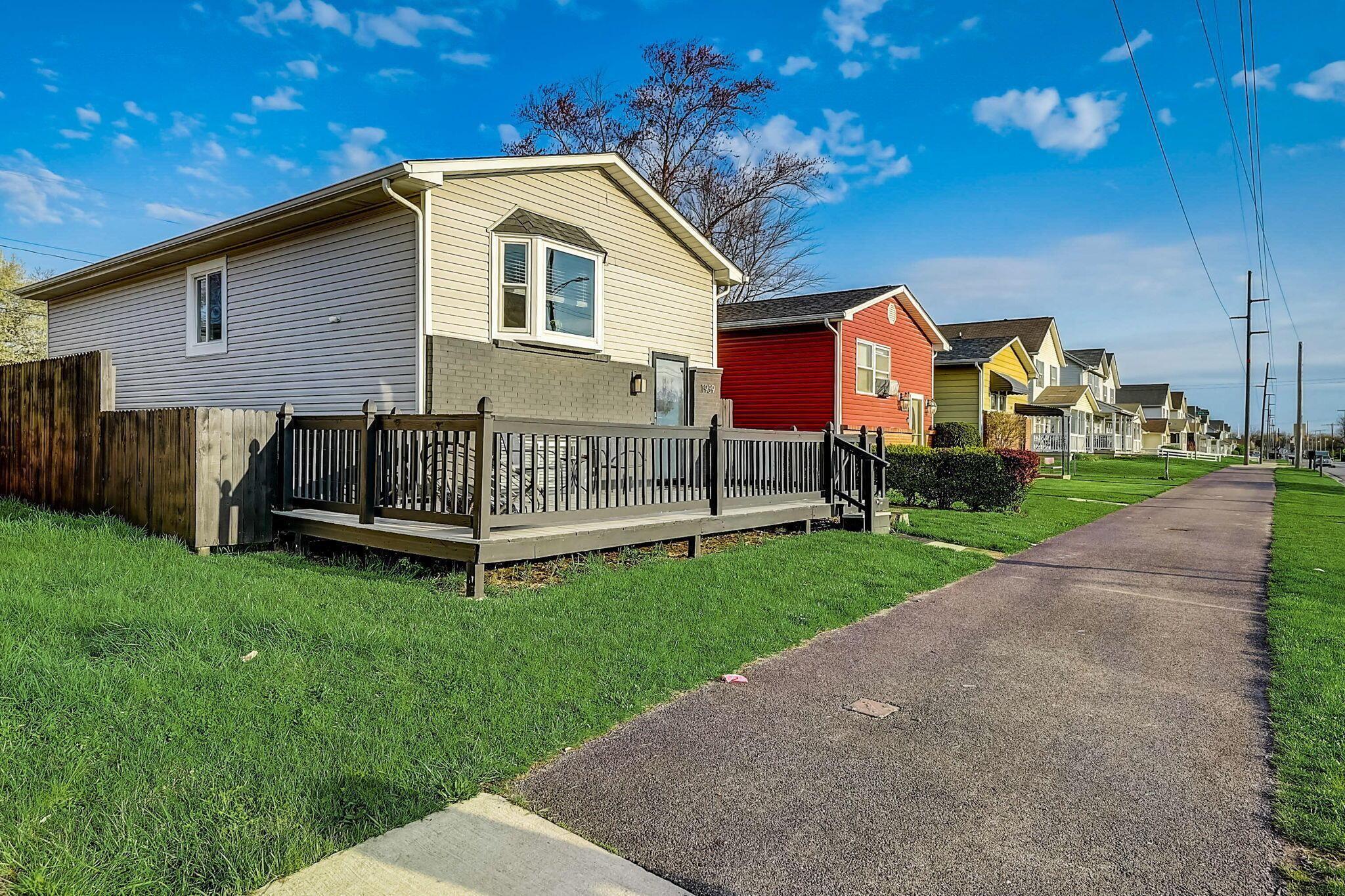 Property Image for 1939 Joyce Avenue