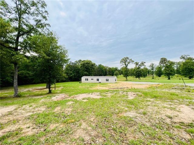 Property Image for 353 GREENS CREEK Road