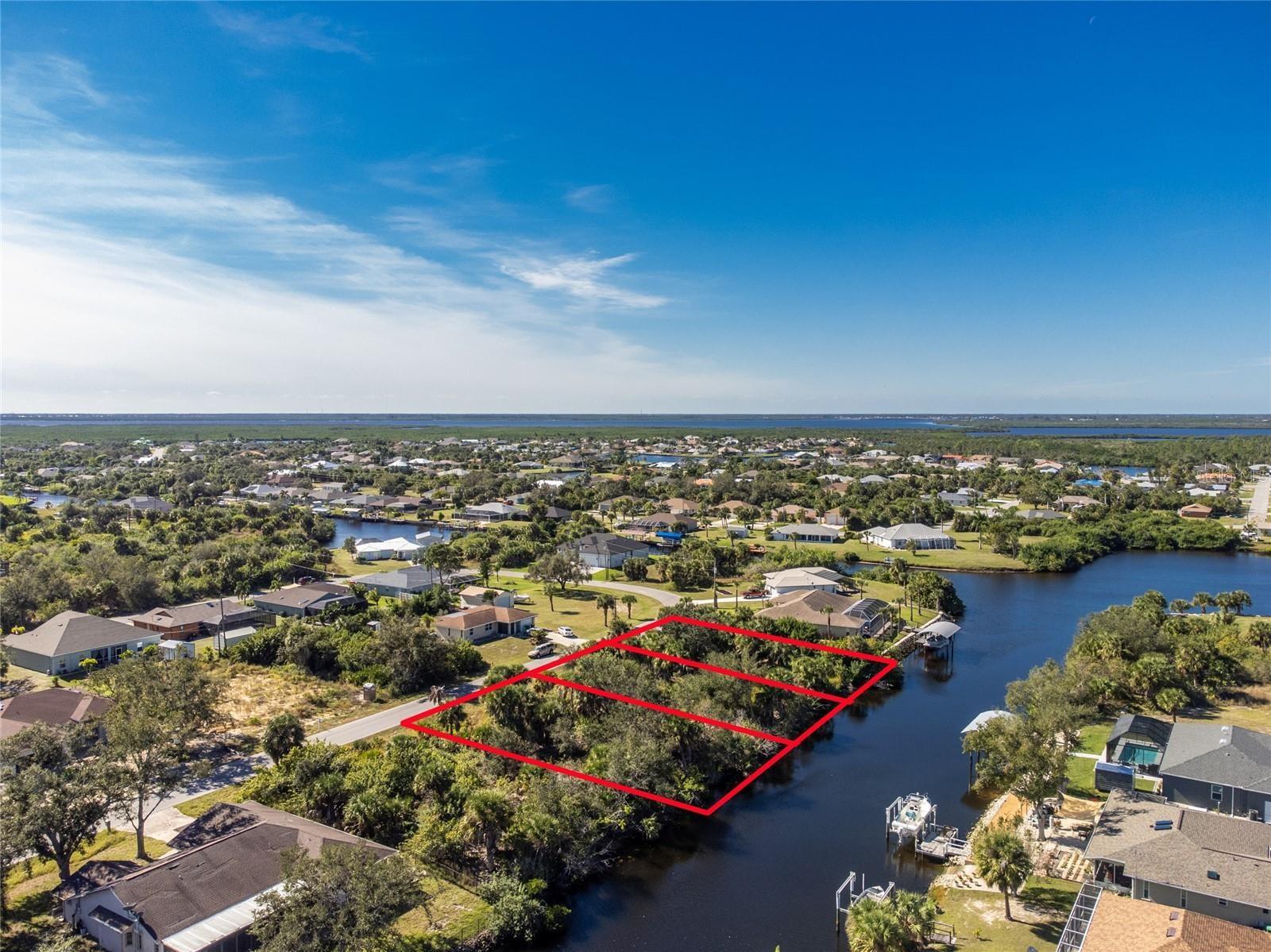 Property Image for 17324,17332,17340 Gulfspray Circle