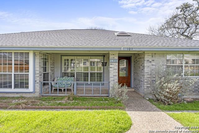Property Image for 104 Holly Hill Dr