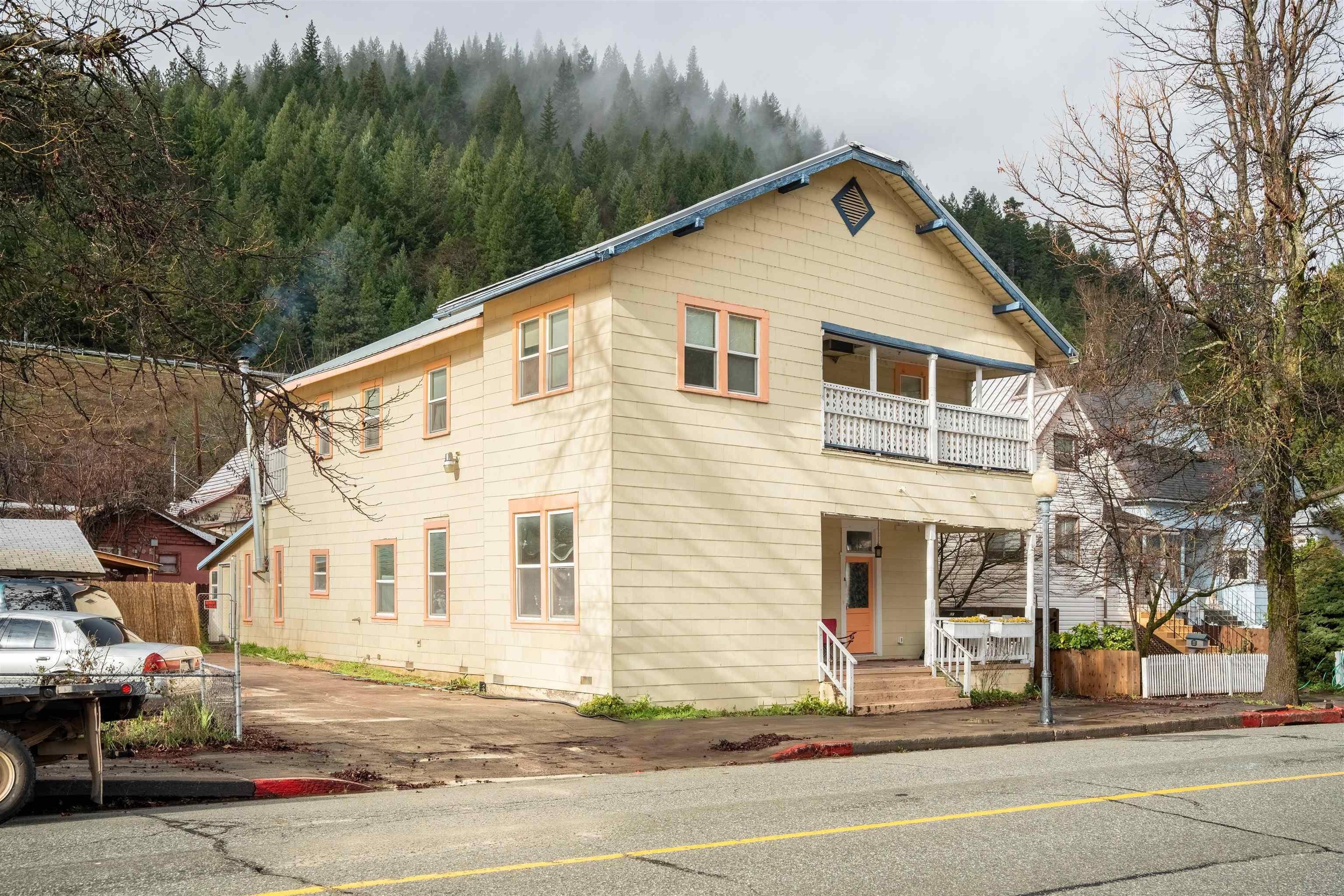 Property Image for 5423 Dunsmuir Ave