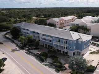 CENTURY 21 Tenace Realty