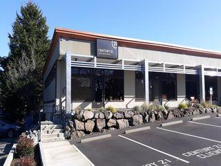 11330 Roosevelt Way NE office