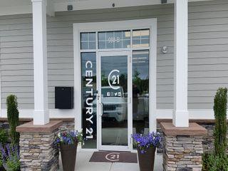 CENTURY 21 Signature Properties