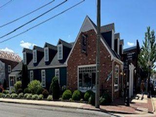 CENTURY 21 Realty @ Home