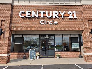 CENTURY 21 Circle