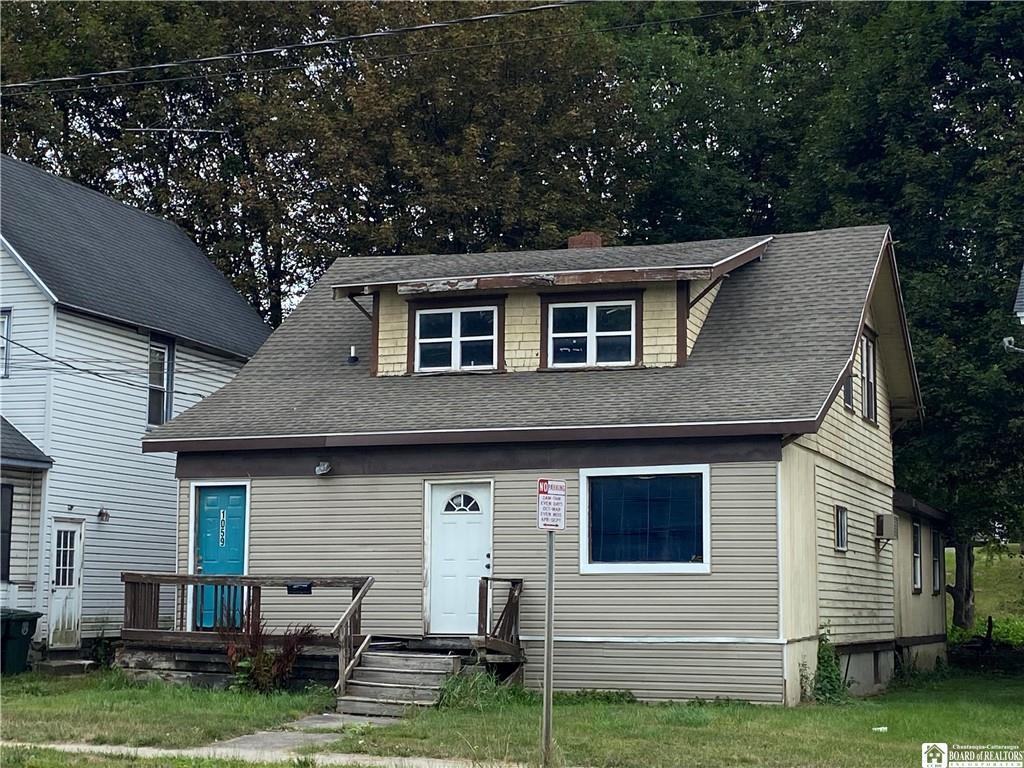 Property Image for 1059 E 2nd St