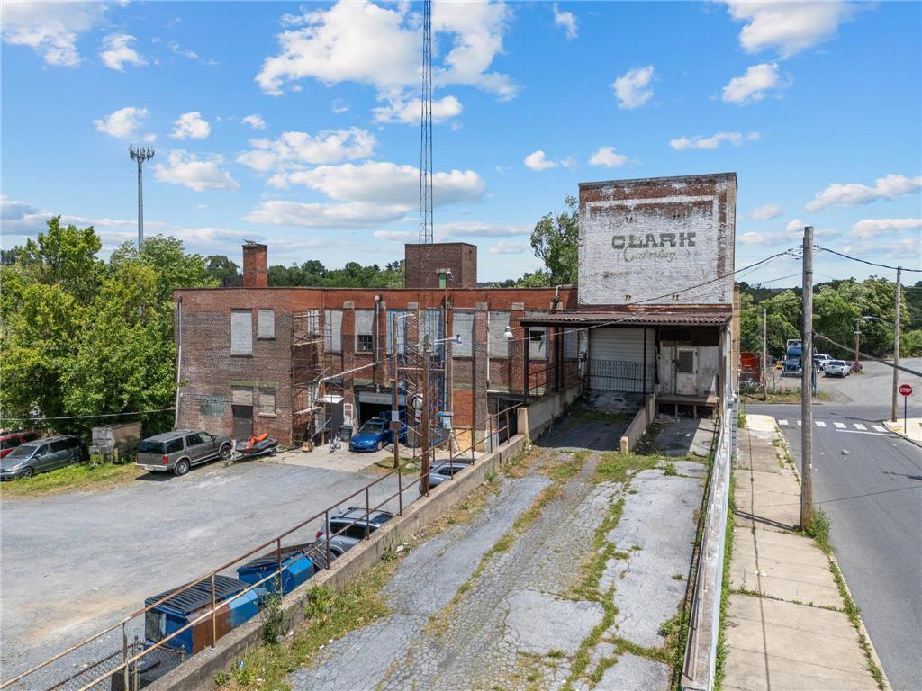 Property Image for 365 Whitehall St