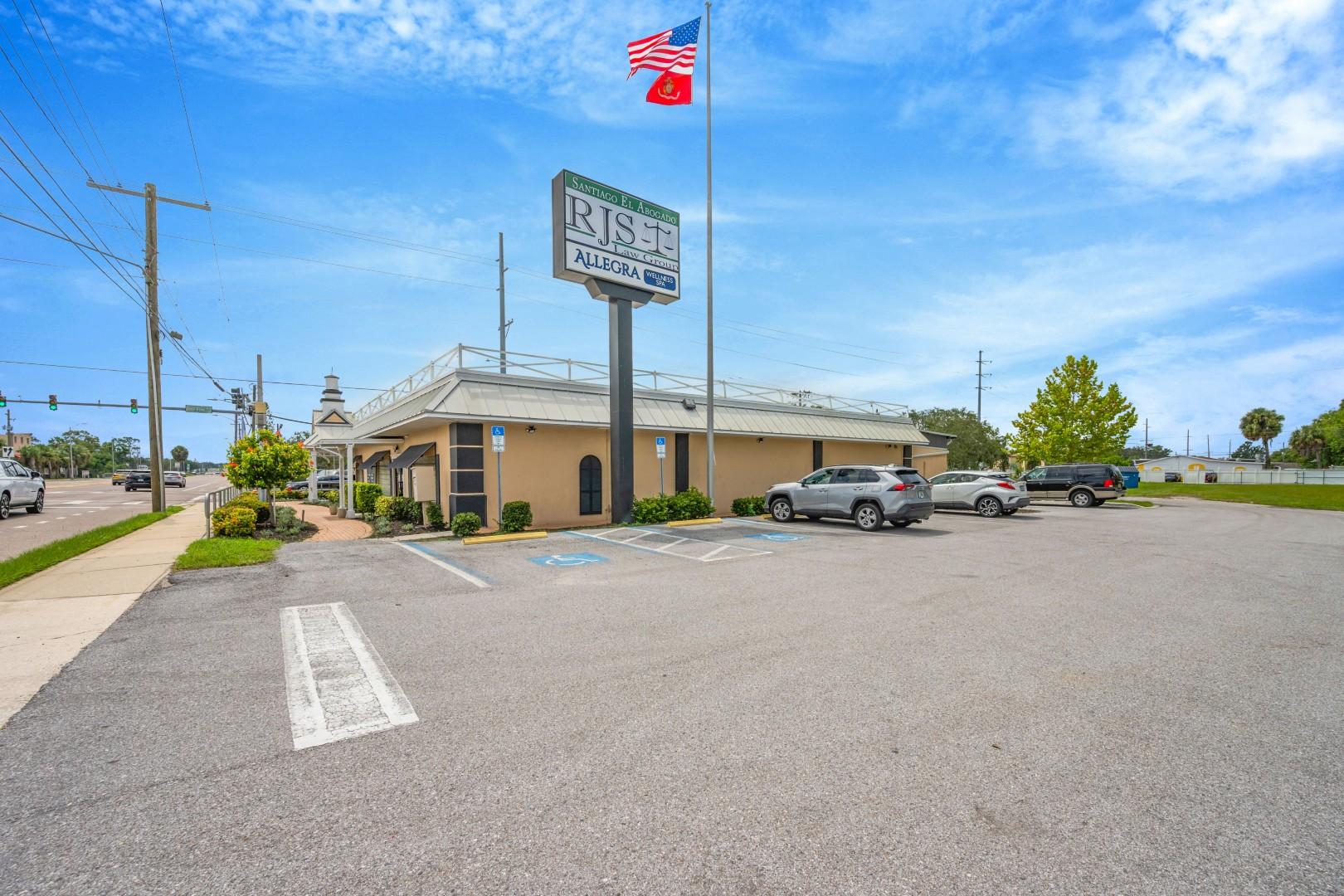Property Image for 306 US Hwy 41 N # 1