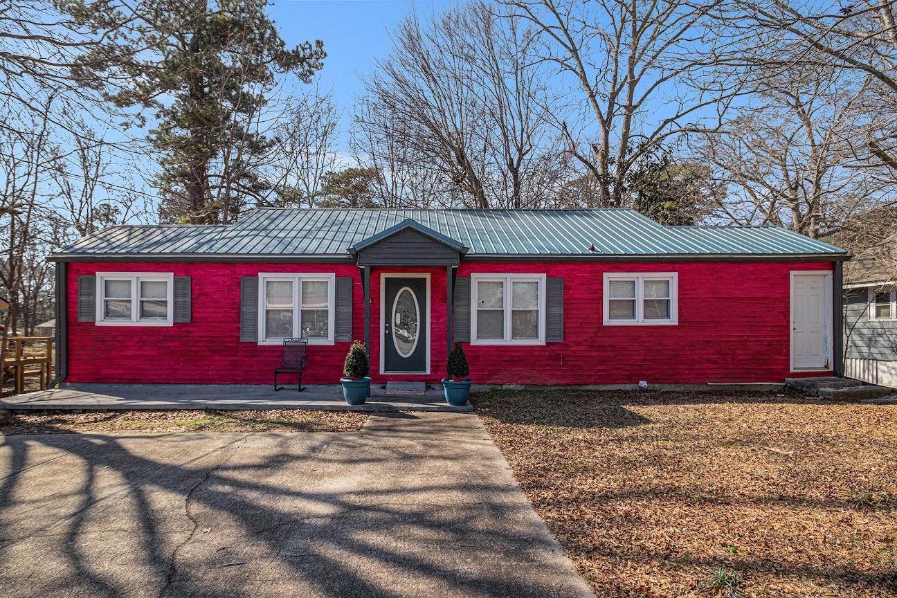 Property Image for 139 Newnan Road