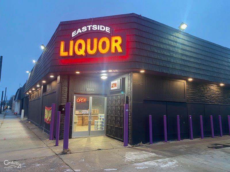 Property Image for 15500 E Warren Ave