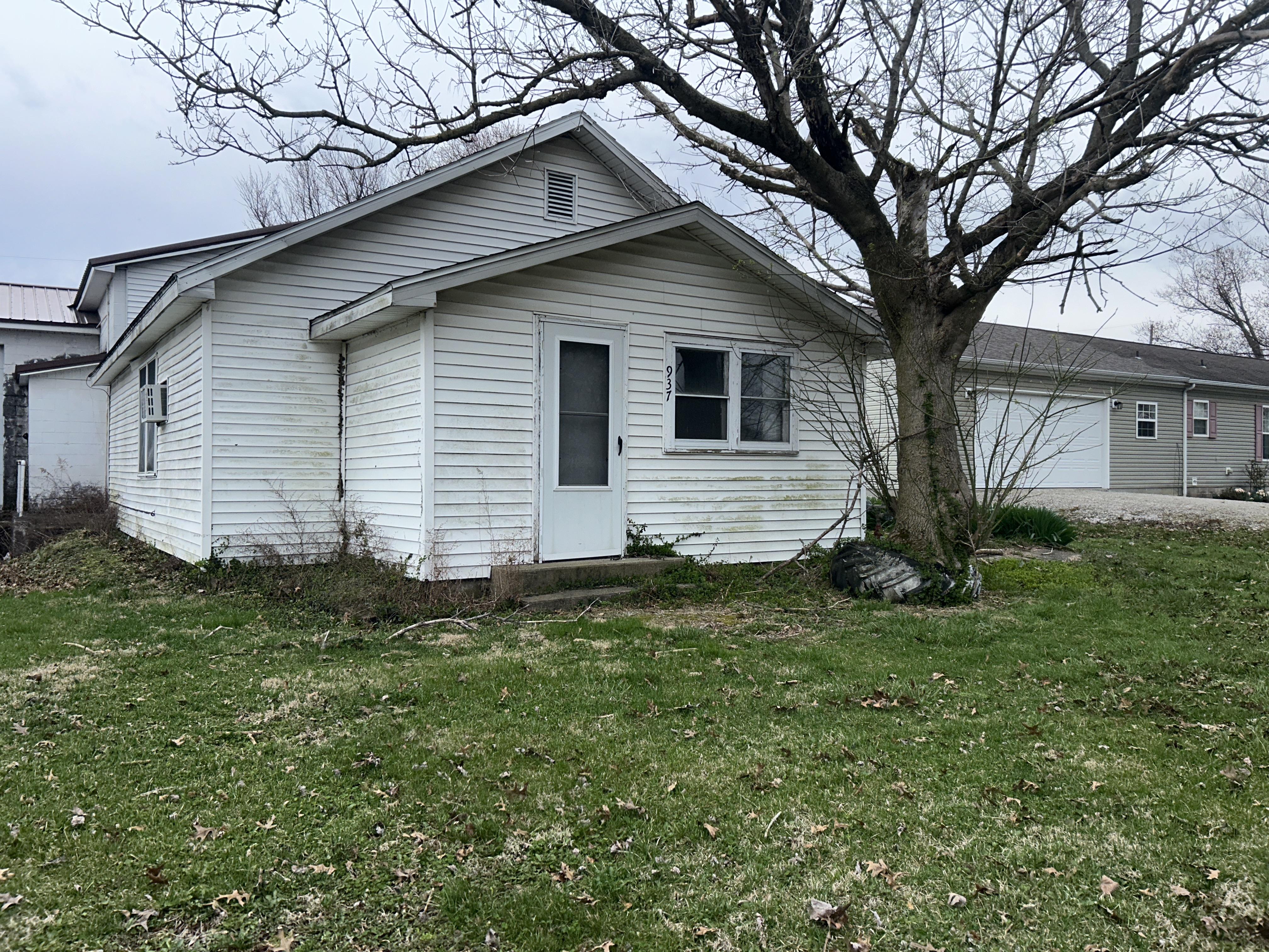 Property Image for 937 N State St