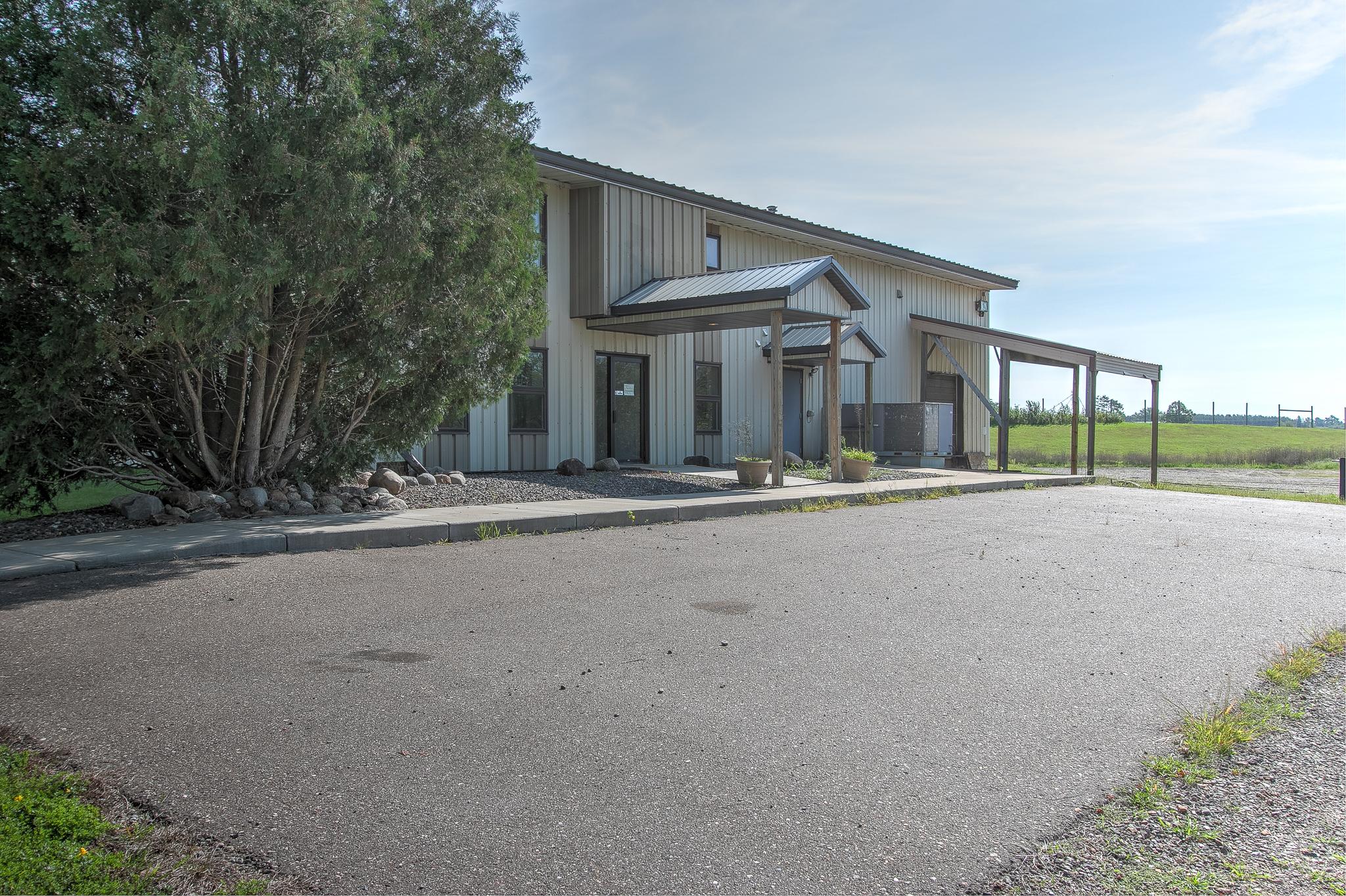 Property Image for 1525 Industrial Park Blvd