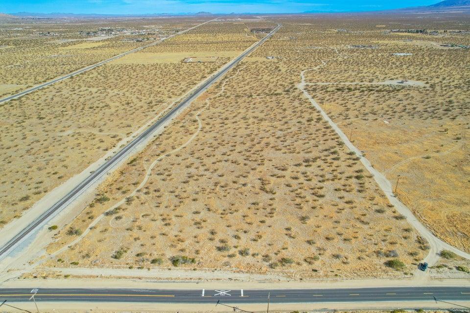 Property Image for 10710 E Avenue T