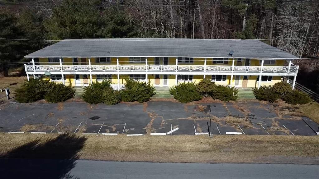 Property Image for 172 Airport Road