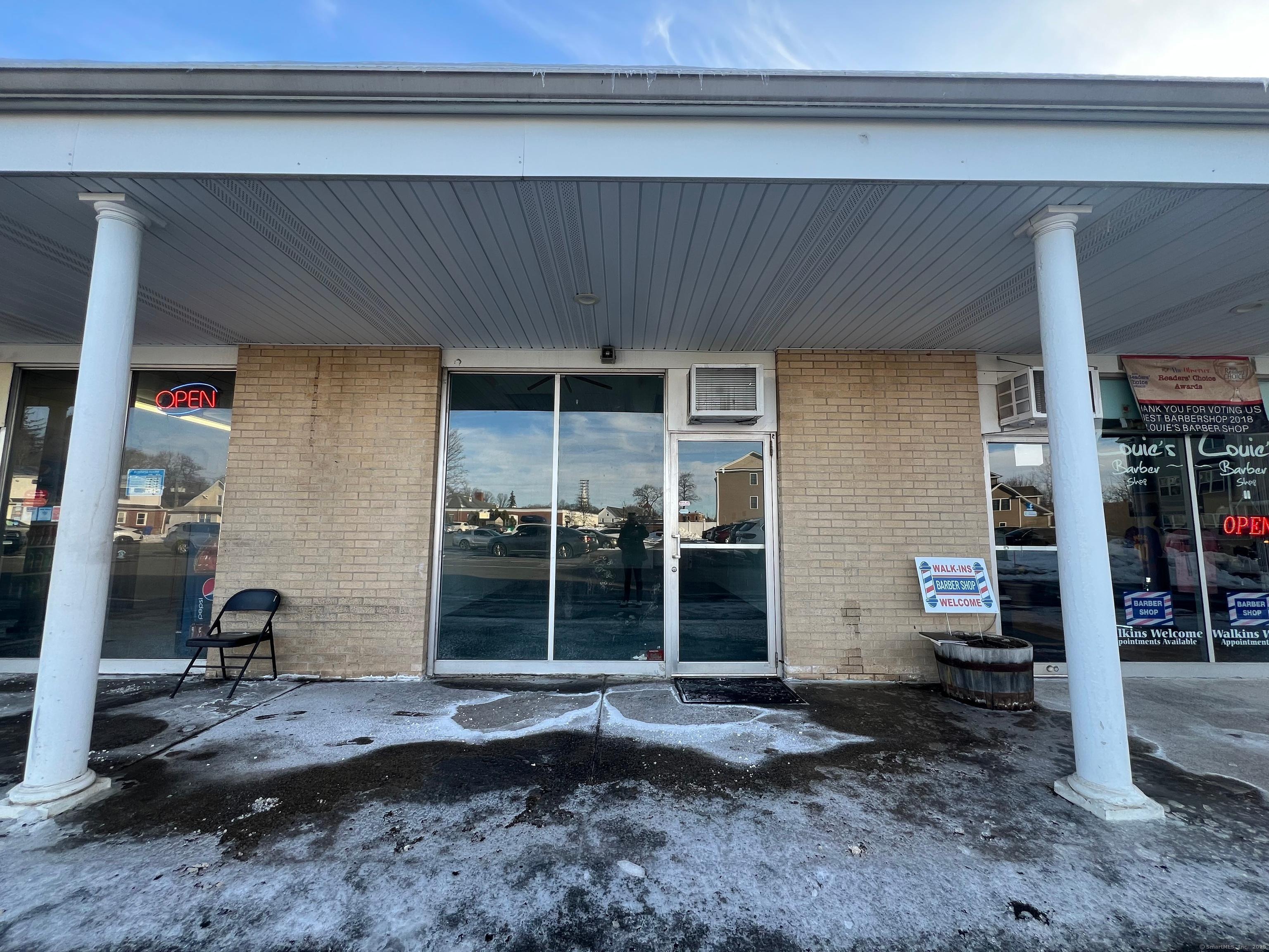 Property Image for 190 Main Street 7