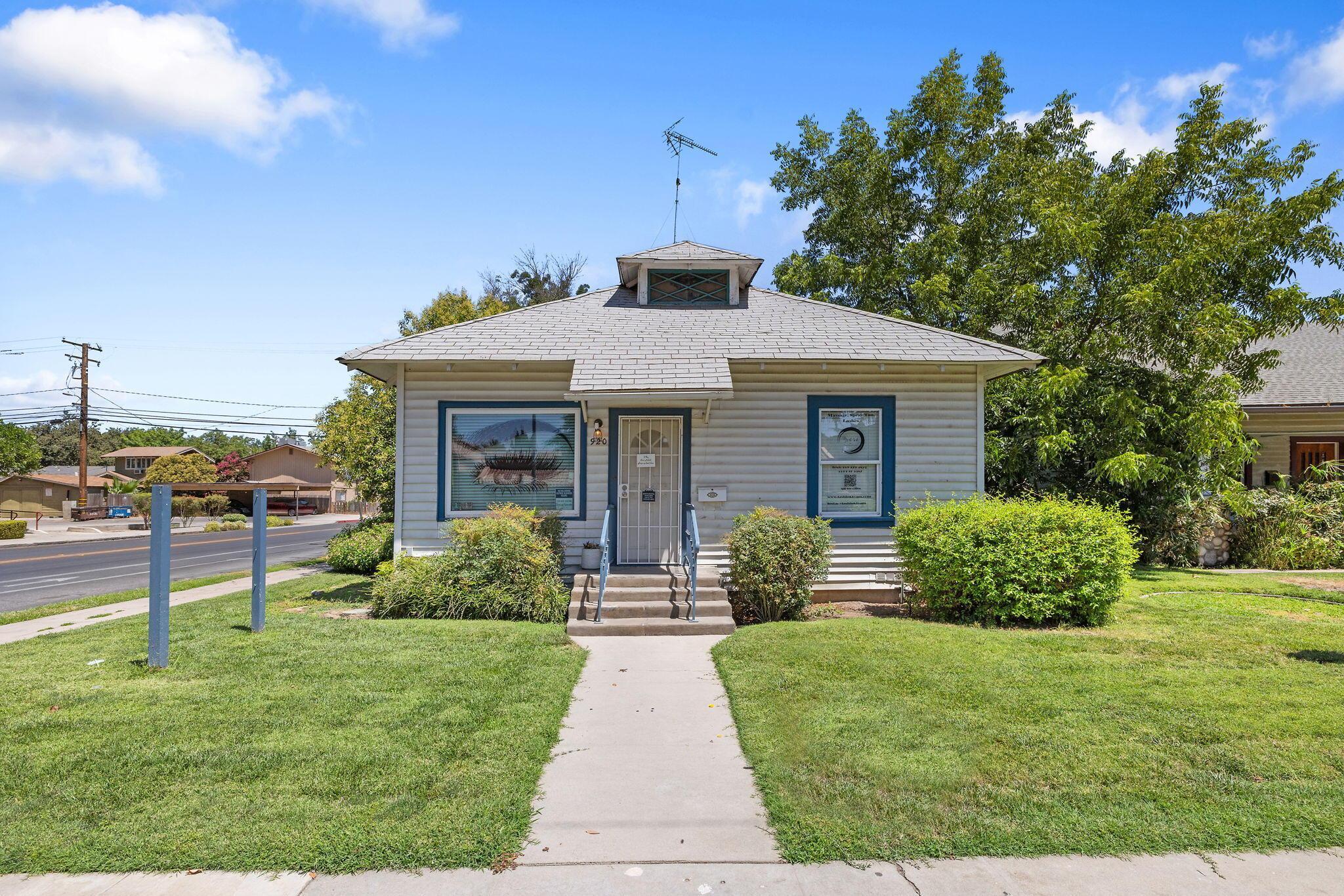 Property Image for 920 W Main Street