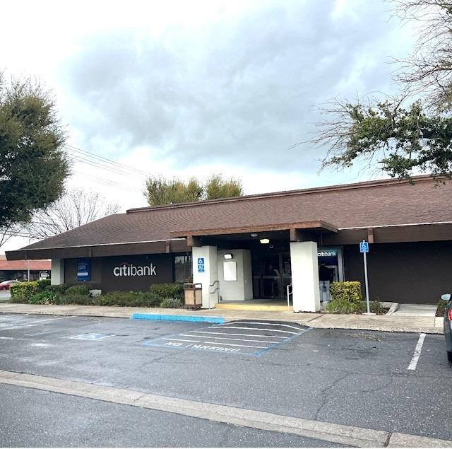 Property Image for 2000 Geer Road