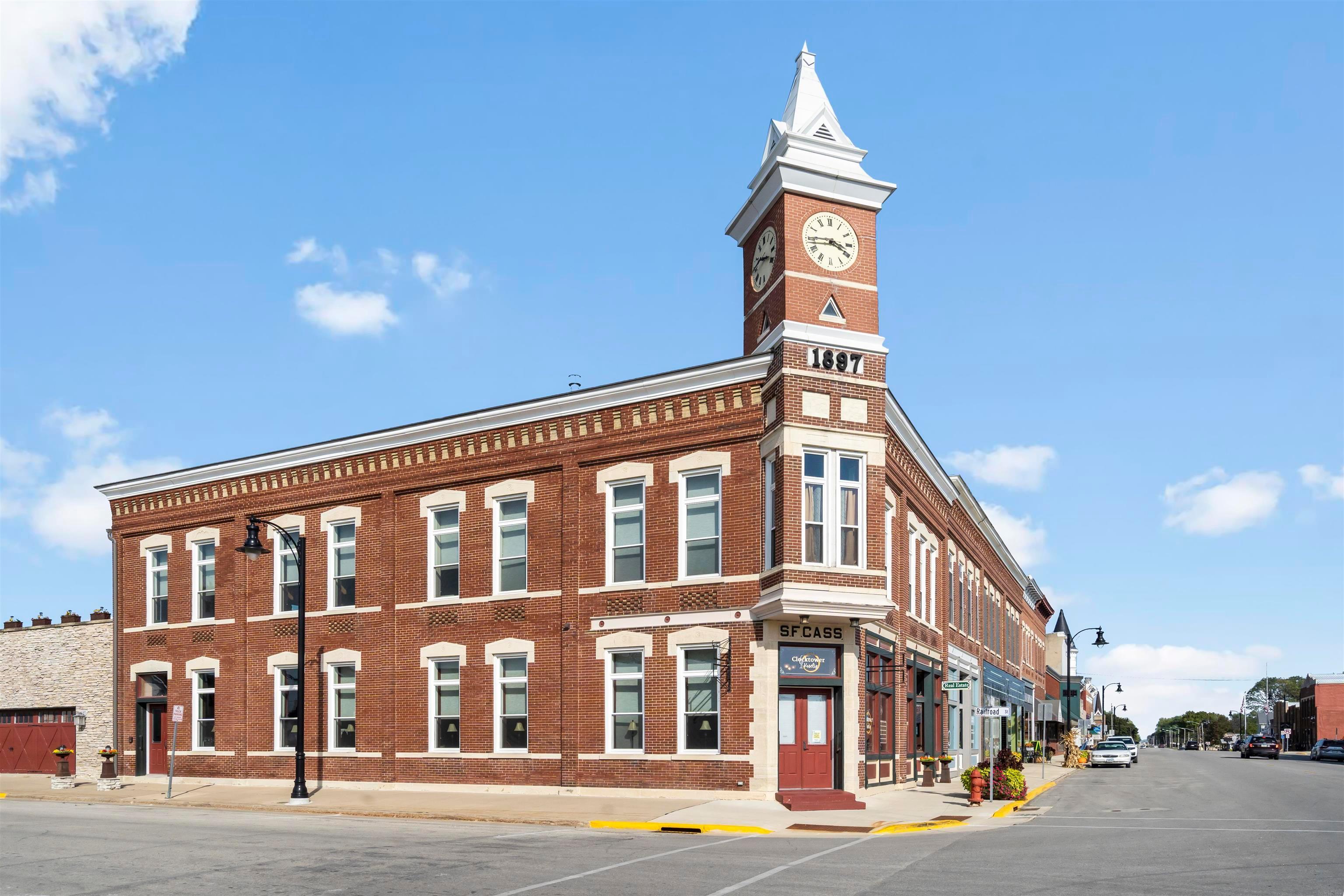 Property Image for 118 W 1st Street