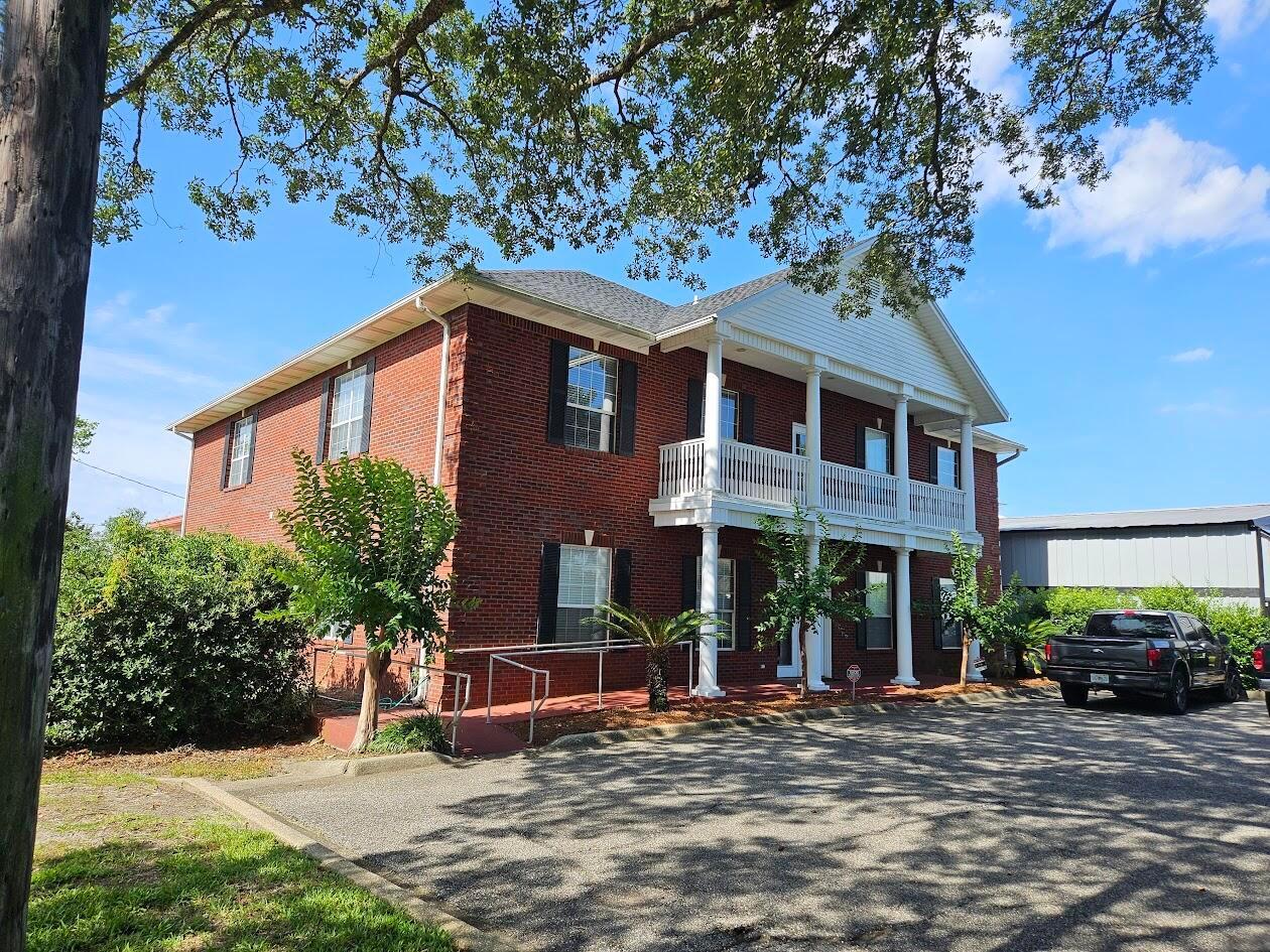 Property Image for 14 11Th Avenue