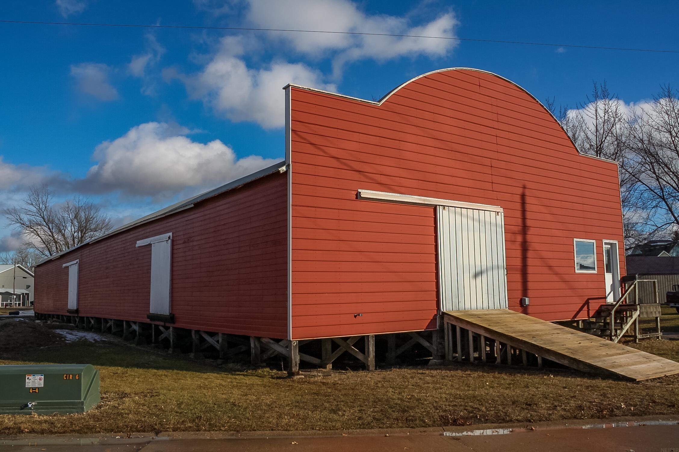 Property Image for 214 N Carpenter Street