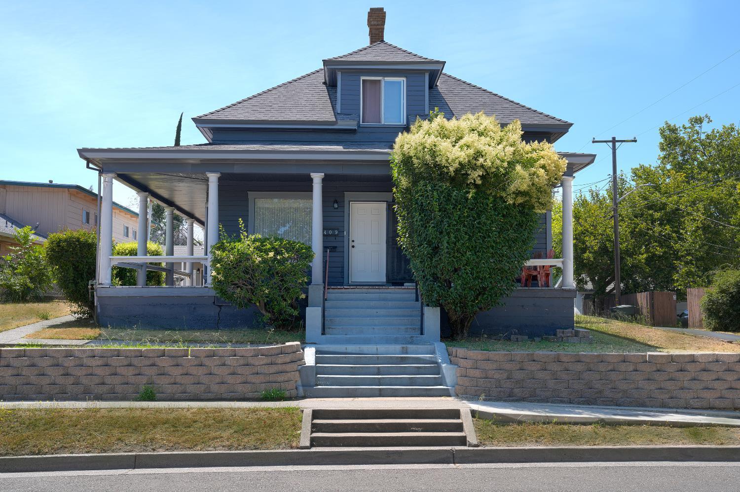 Property Image for 409 Washington Boulevard
