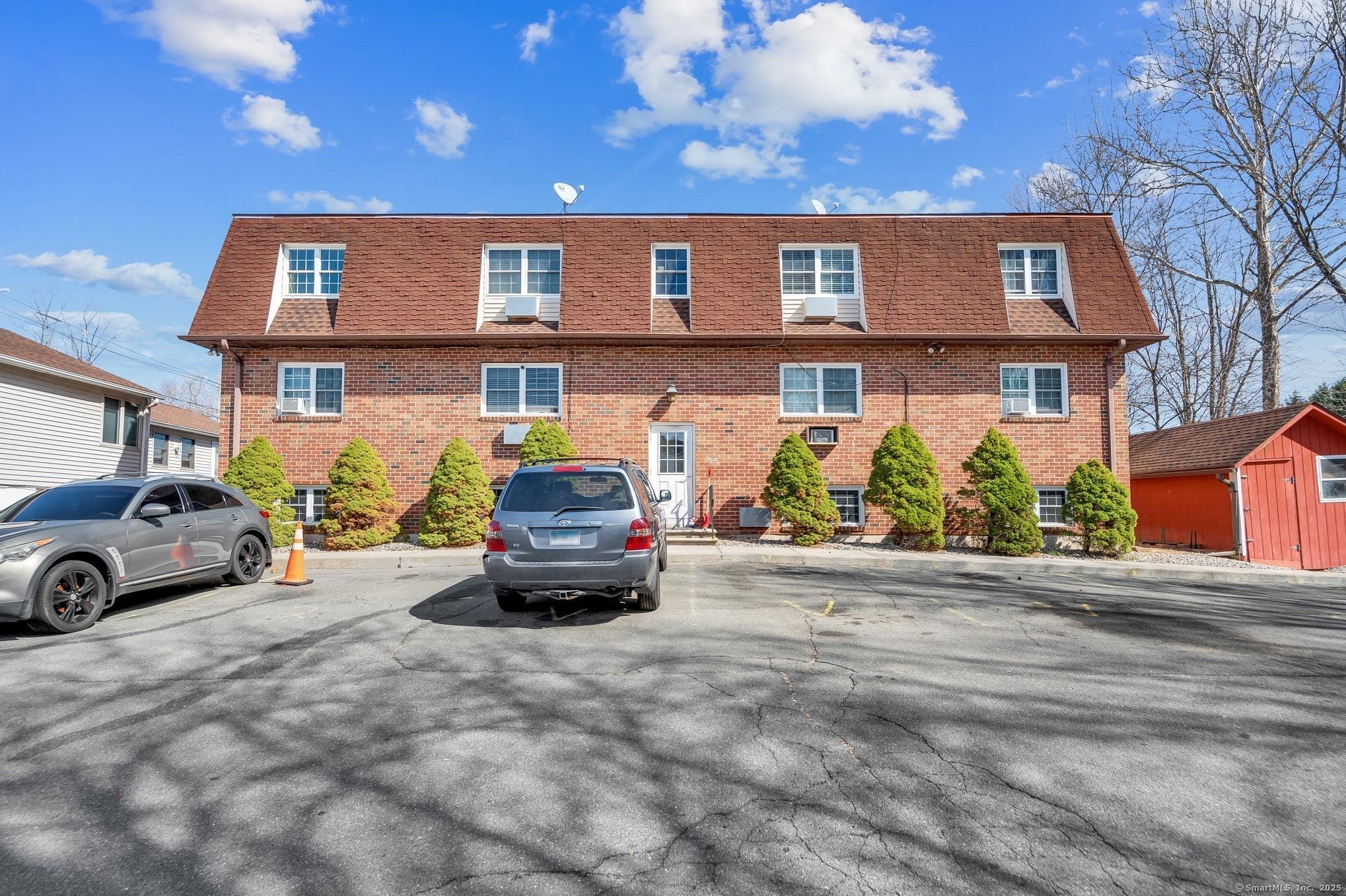 Property Image for 269 W Washington Street