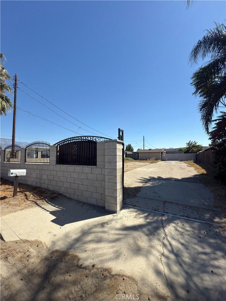 Property Image for 10735 Vernon Avenue
