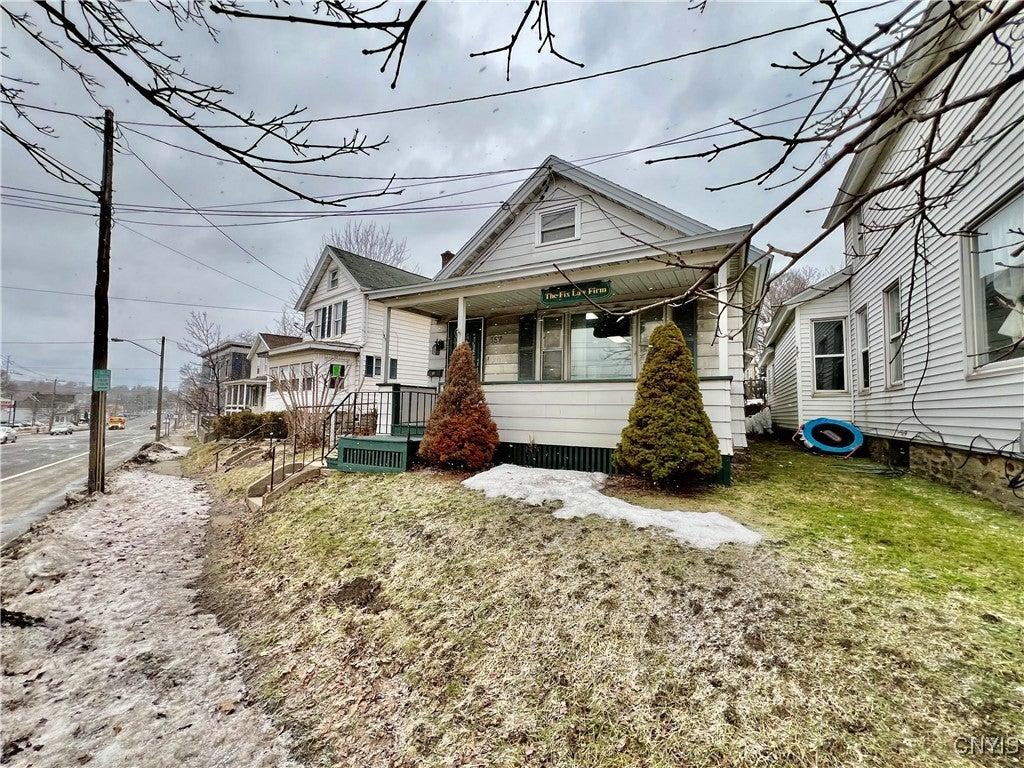 Property Image for 157 W Bridge Street