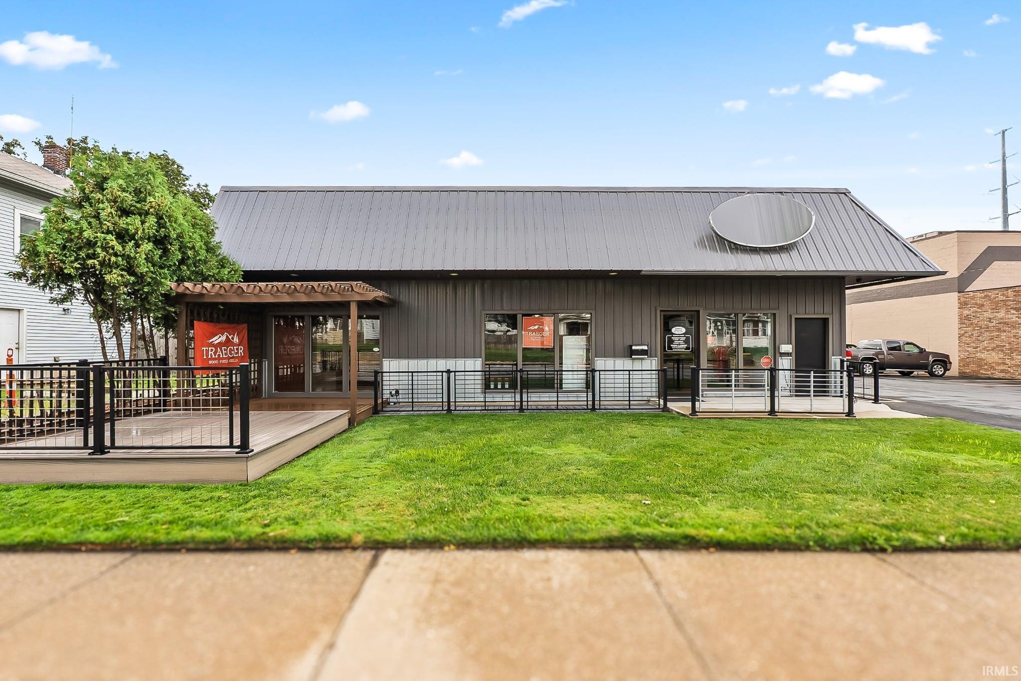 Property Image for 2332 N Clinton Street