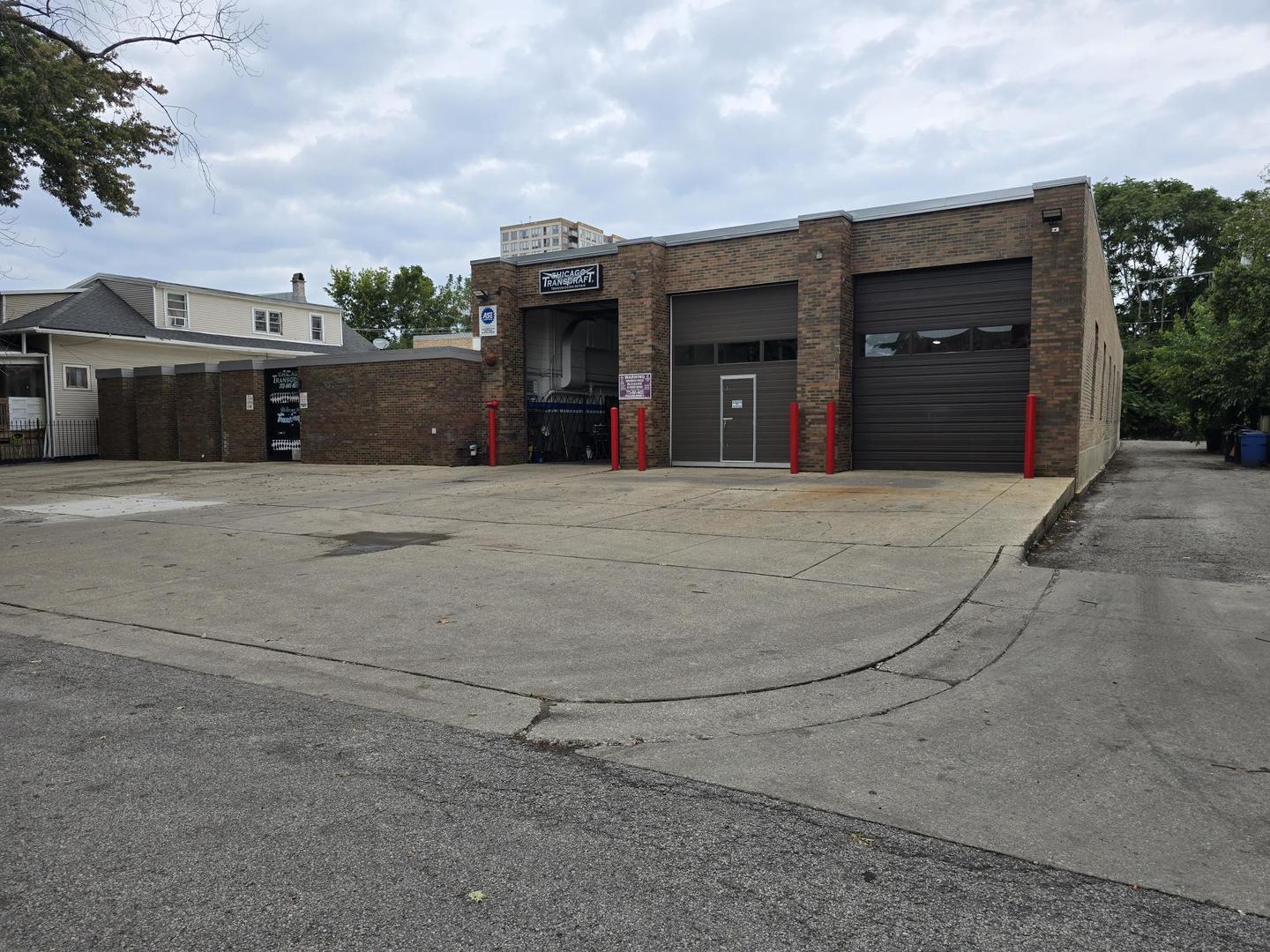 Property Image for 7523-7525 N Wolcott Avenue