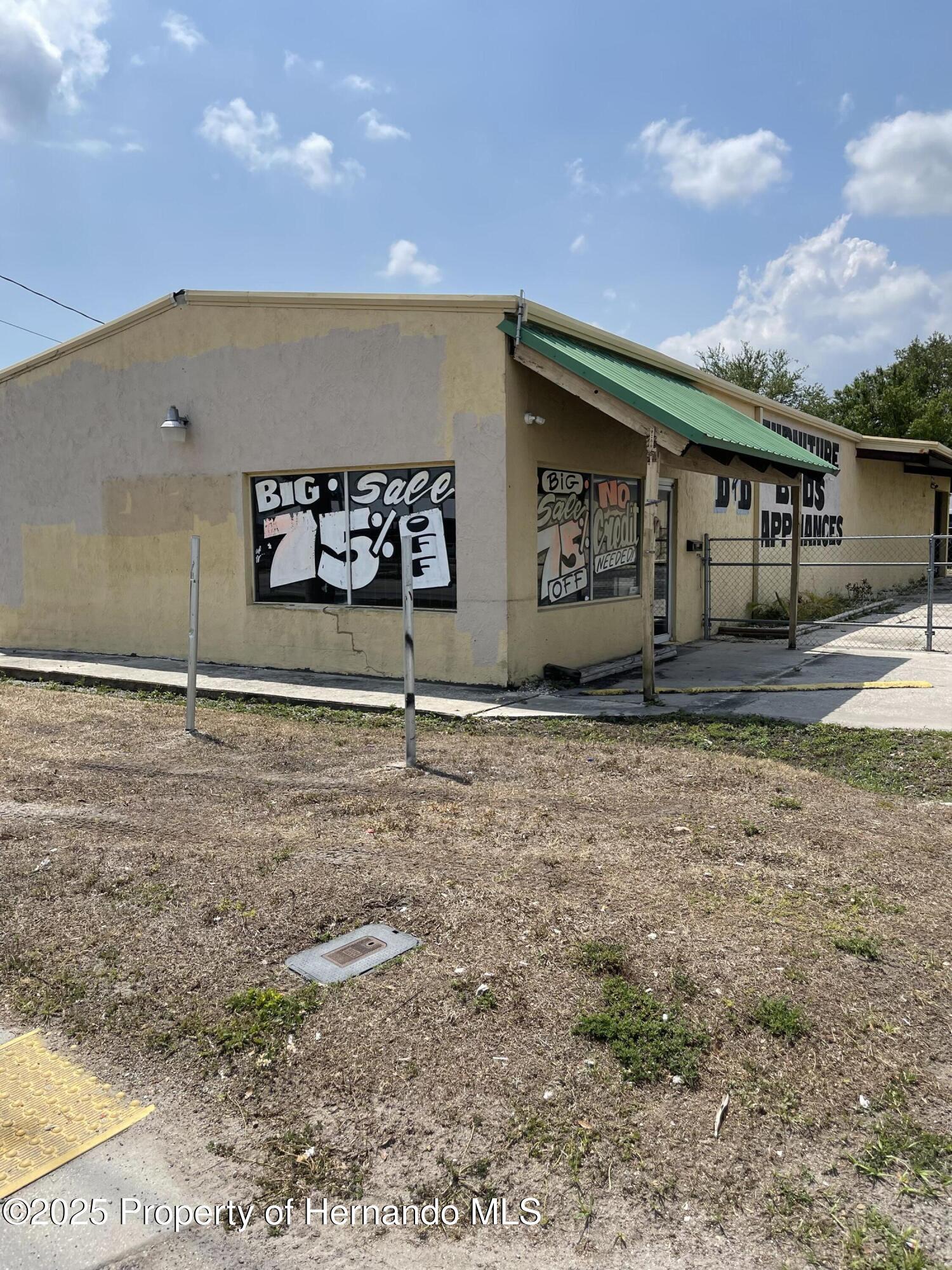 Property Image for 2021 E Main St Street