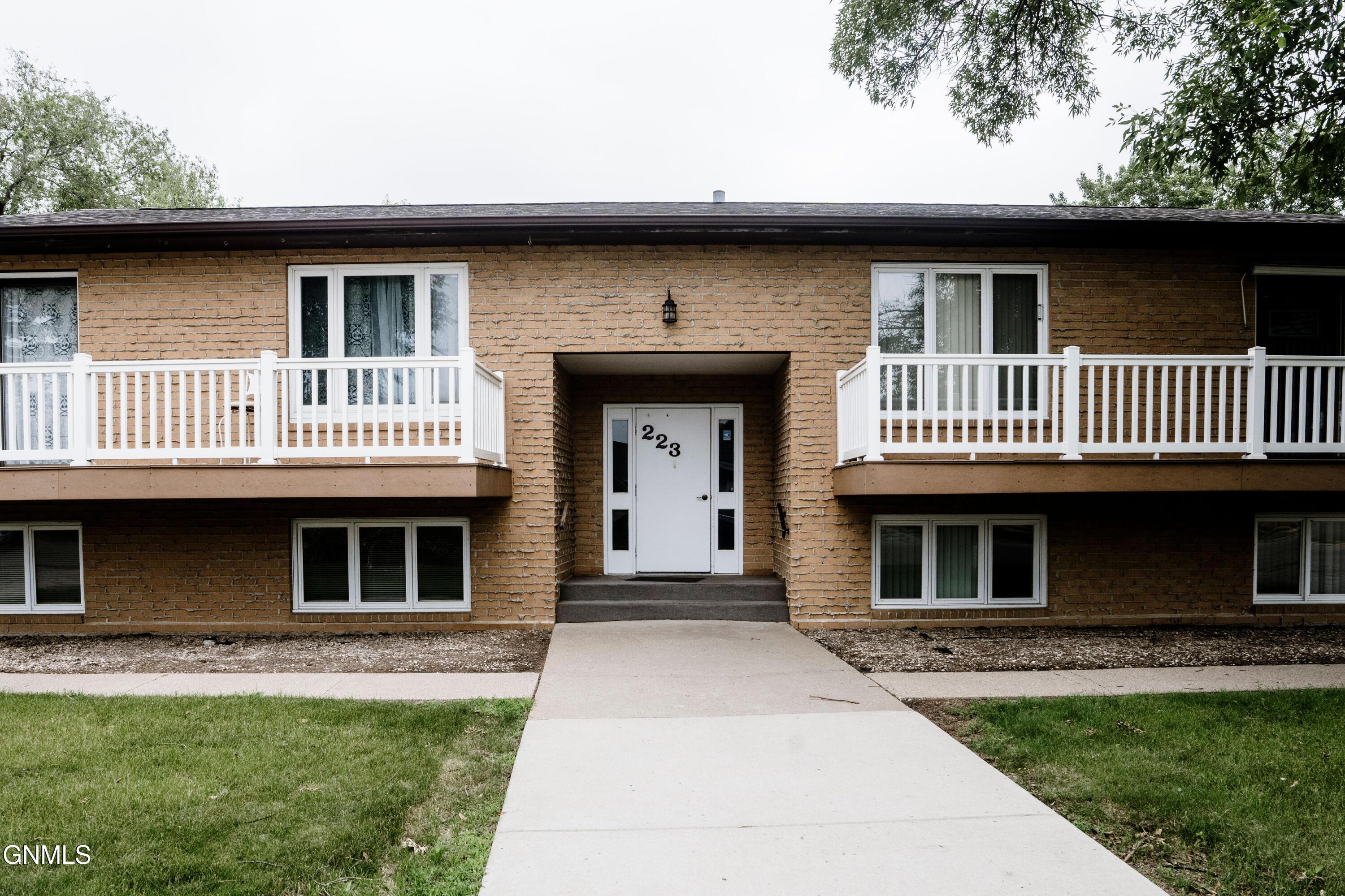 Property Image for 223 5th Avenue