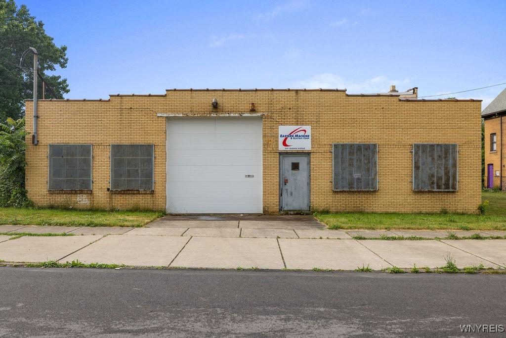 Property Image for 1041 Niagara Avenue