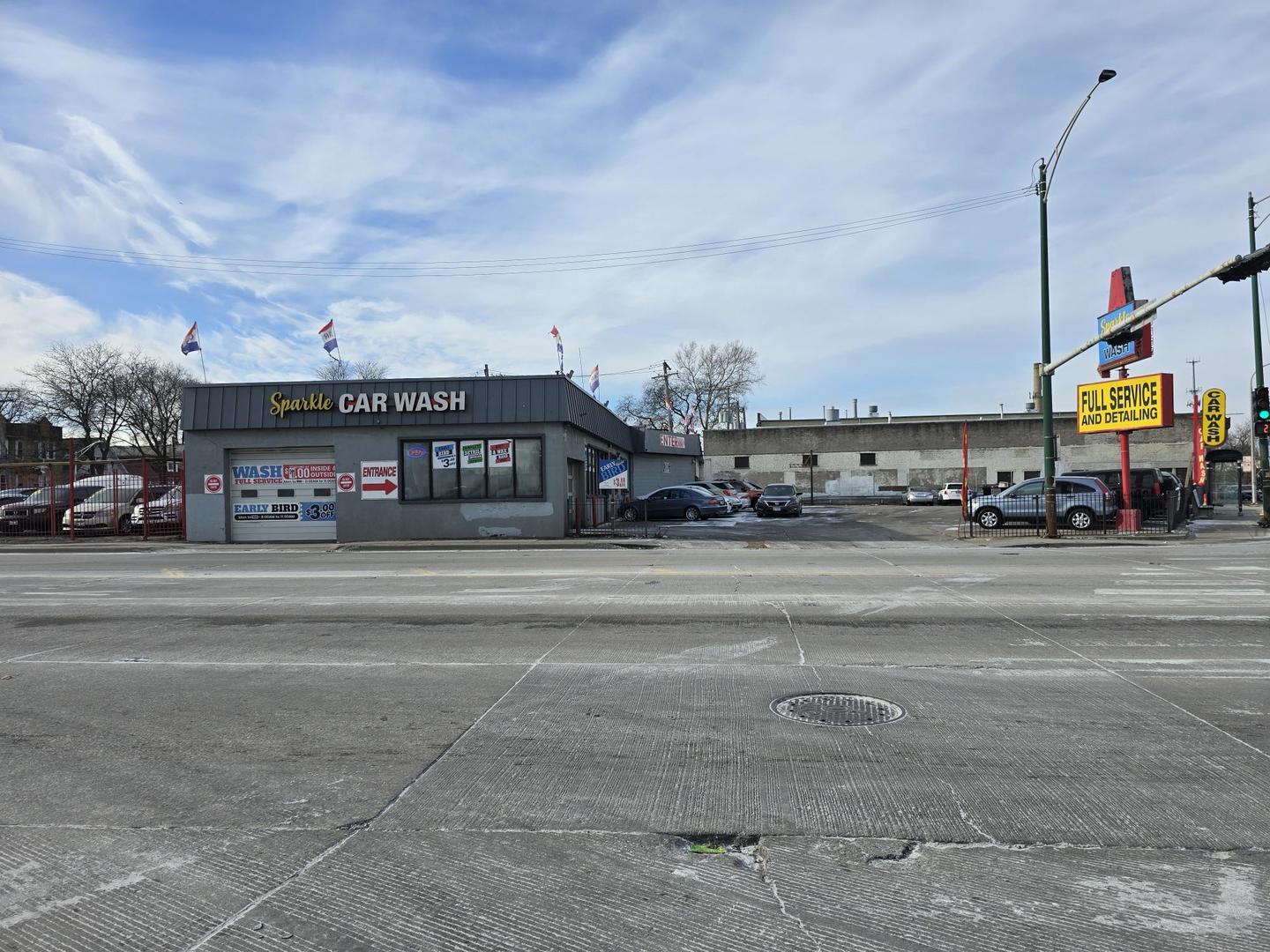 Property Image for 4801 W Grand Avenue