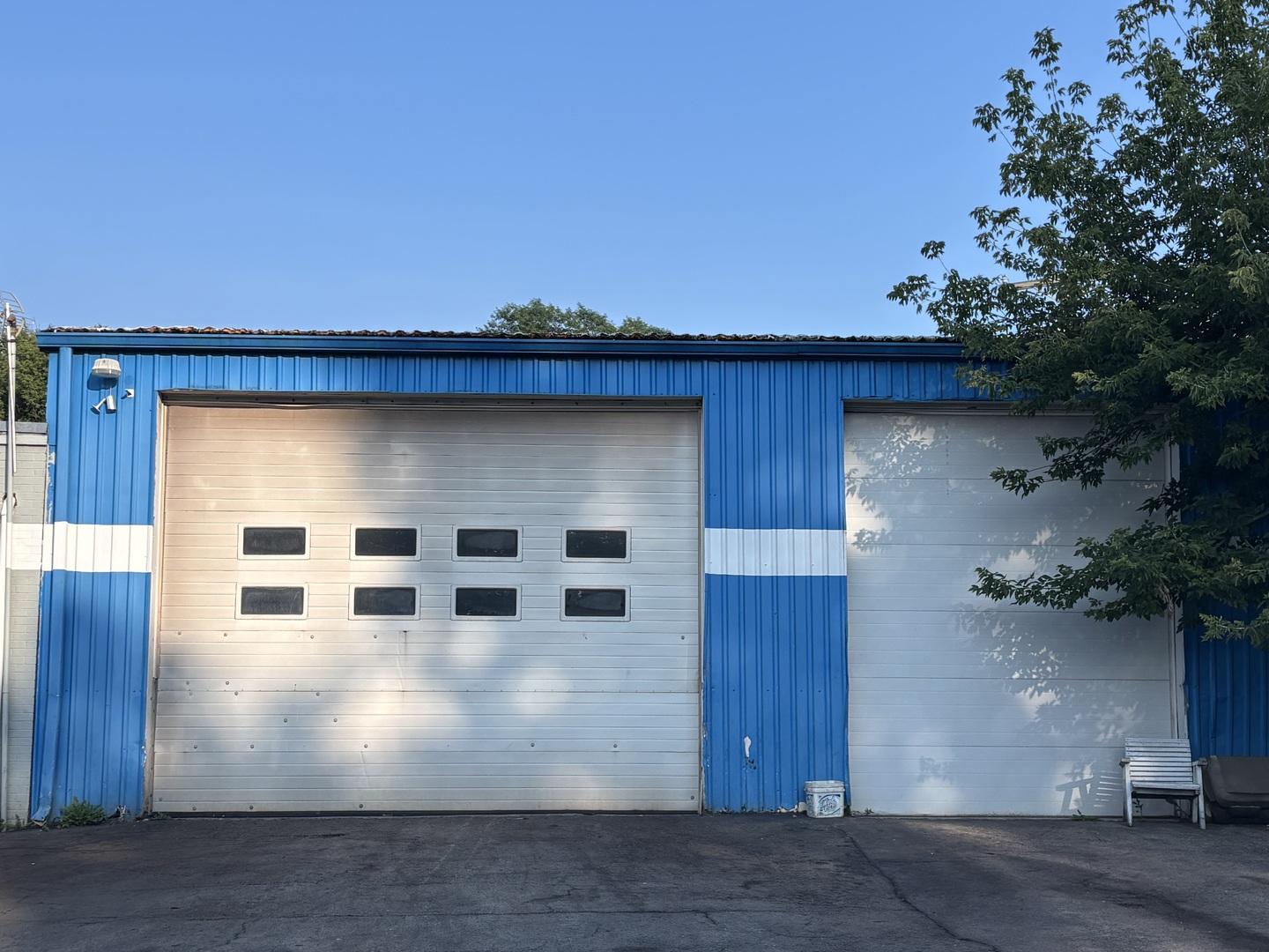 Property Image for 825 E Us Highway 45