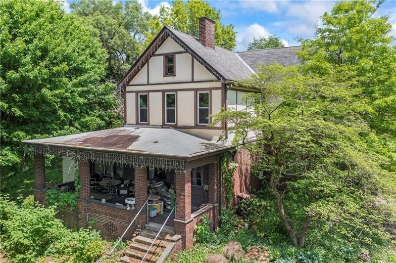 Property Image for 301 S Center