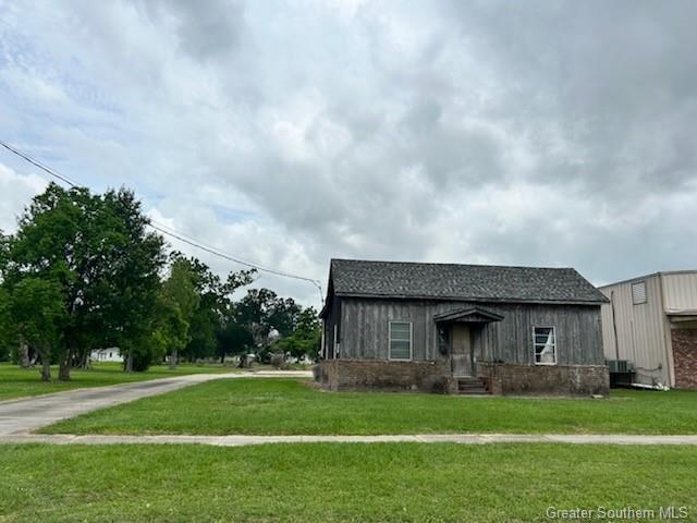 Property Image for 335 W College Street