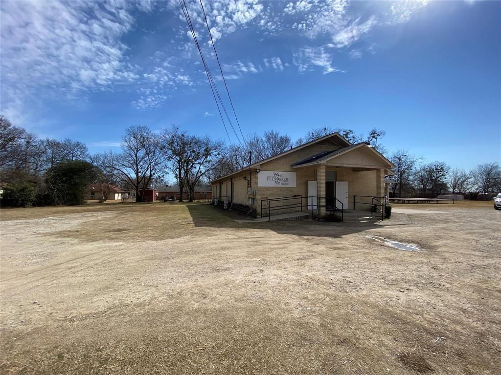 Property Image for 1213 S Medora Street