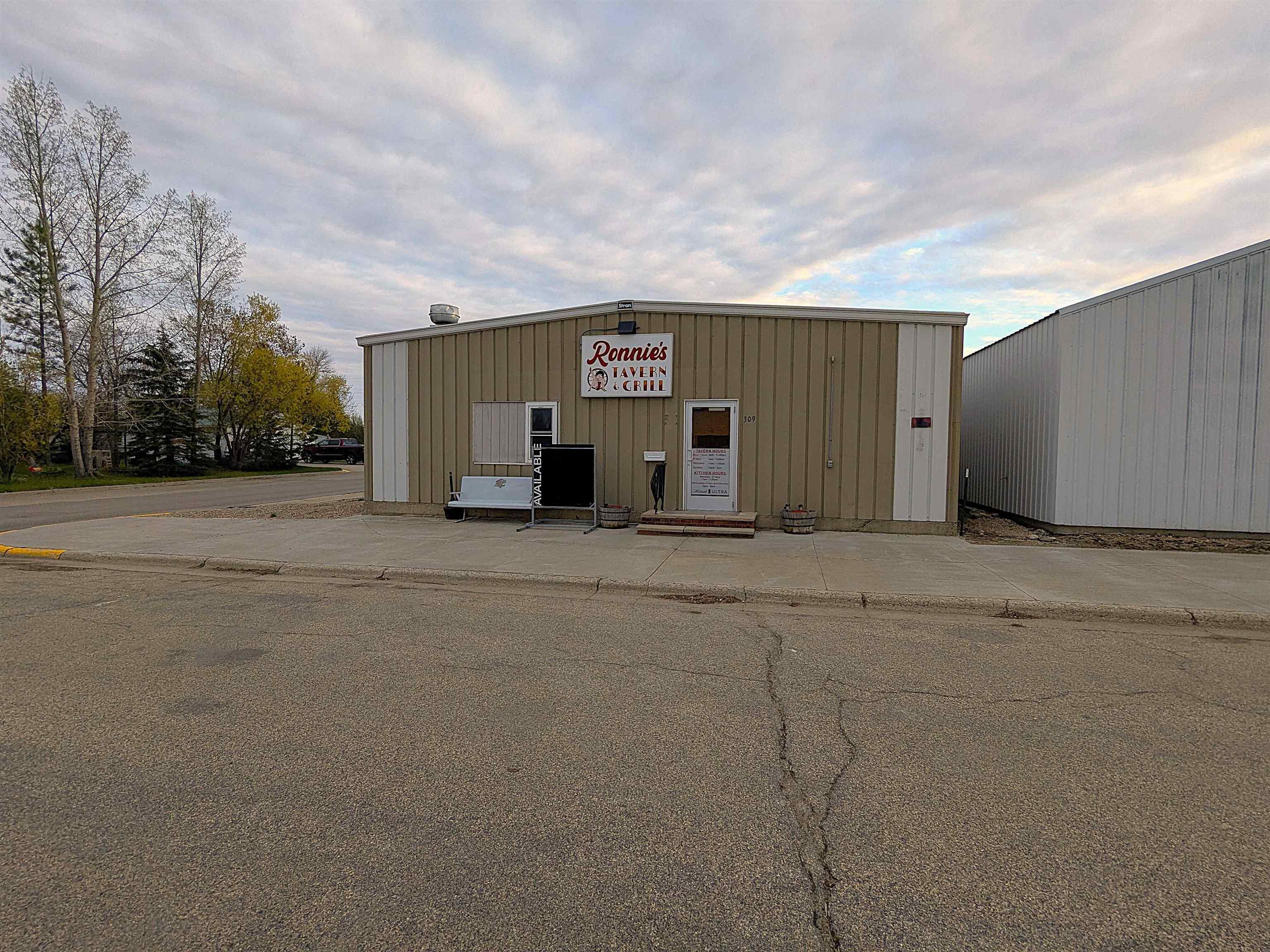 Property Image for 309 Main St